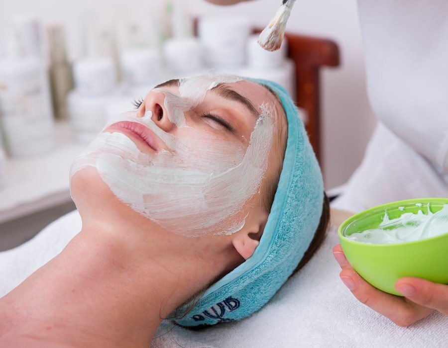 Tratamiento facial para piel con acné